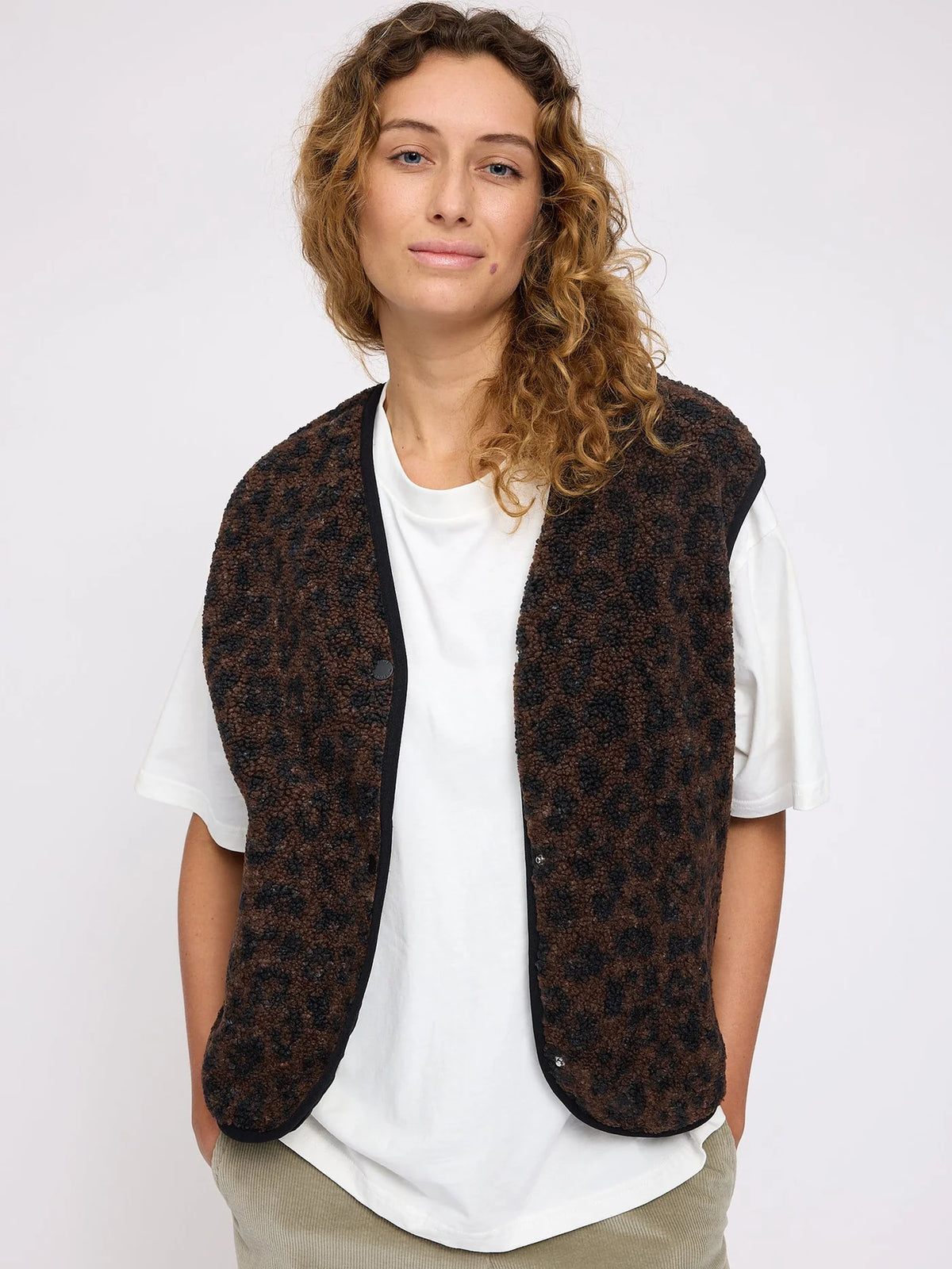 MAZINE | Printed Teddy Fleece Vest | Damen